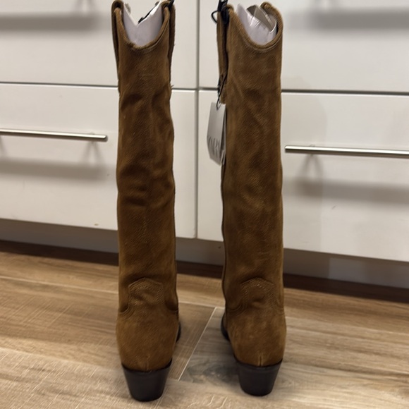 Stylish Suede Heeled Boots - Picture 9 of 9